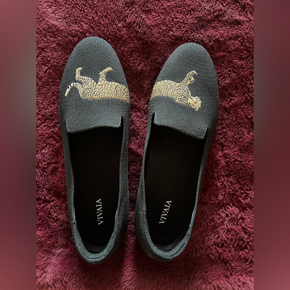EUC: VIVAIA Black Loafers with Leopard Embroidery - Picture 2 of 4